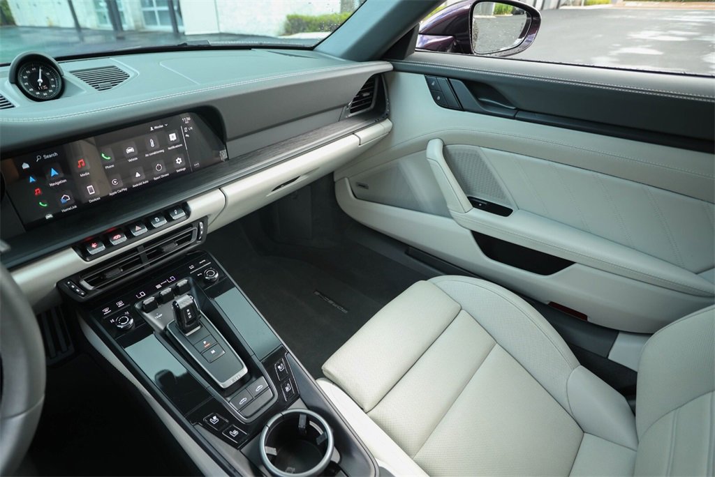 Used 2024 Porsche 911 Targa 4 GTS image 21