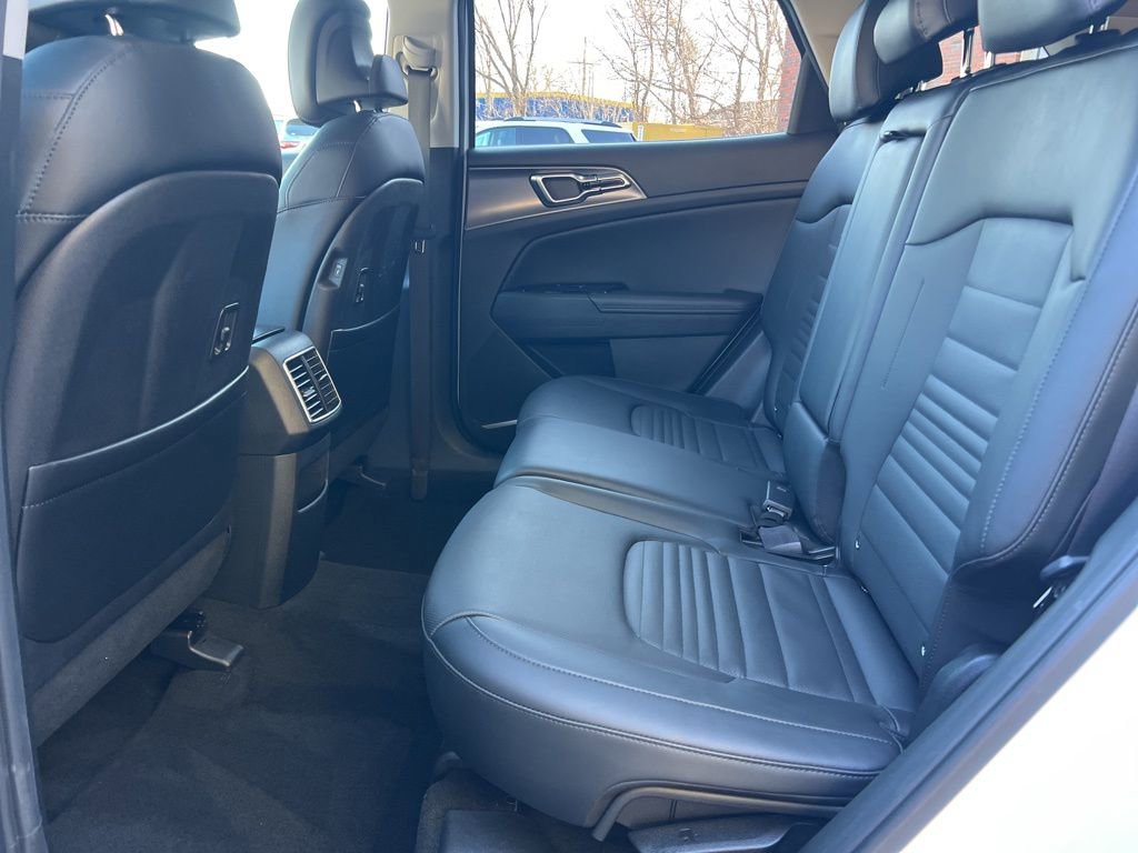 Certified 2023 Kia Sportage SX image 24