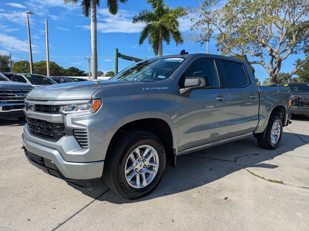 Used 2026 Chevrolet Silverado 1500 RST RWD image 7