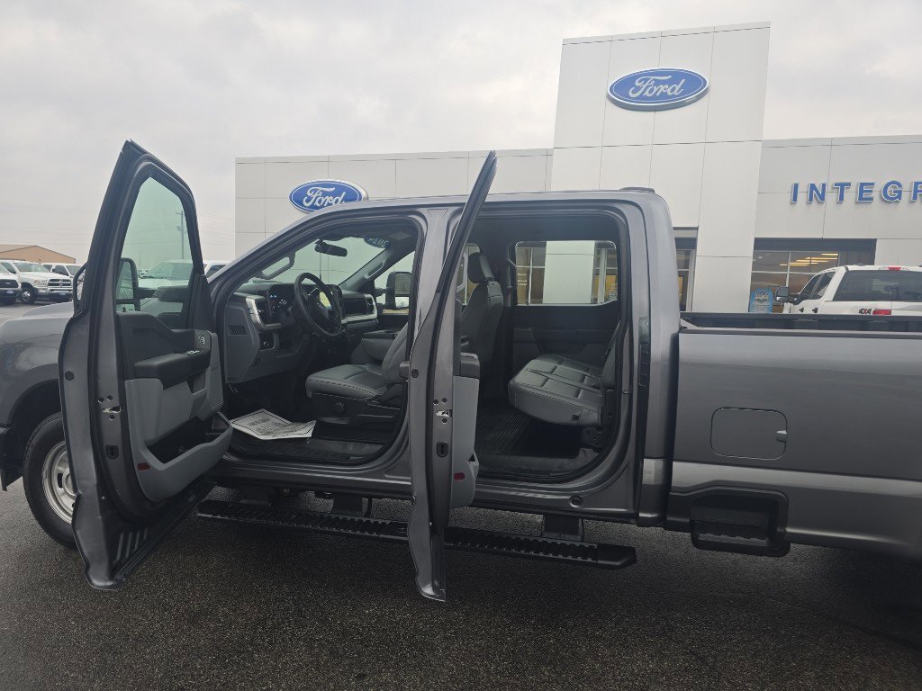 Used 2024 Ford F350 XL image 12