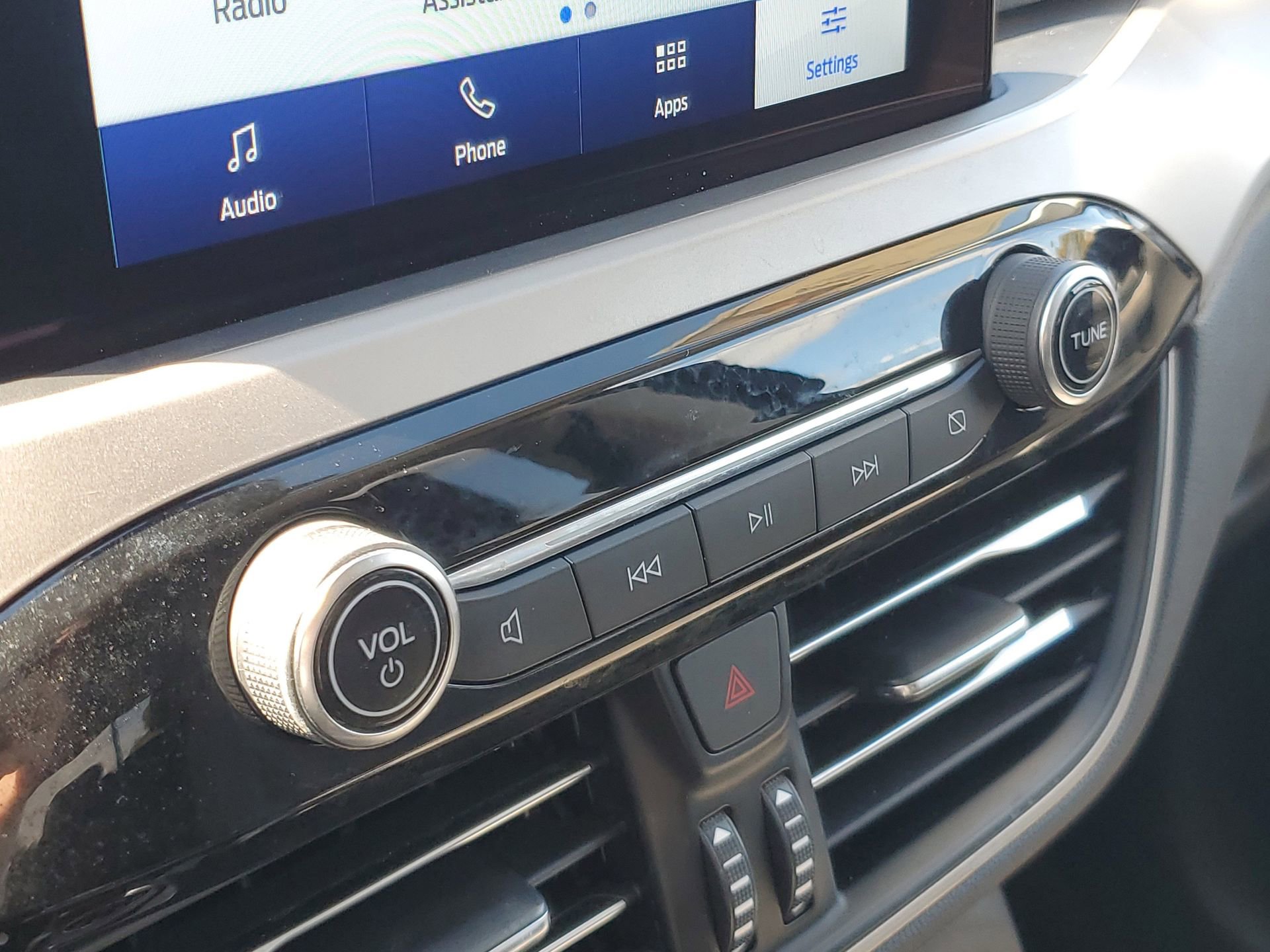 Used 2022 Ford Escape SE w/ Convenience Package image 28