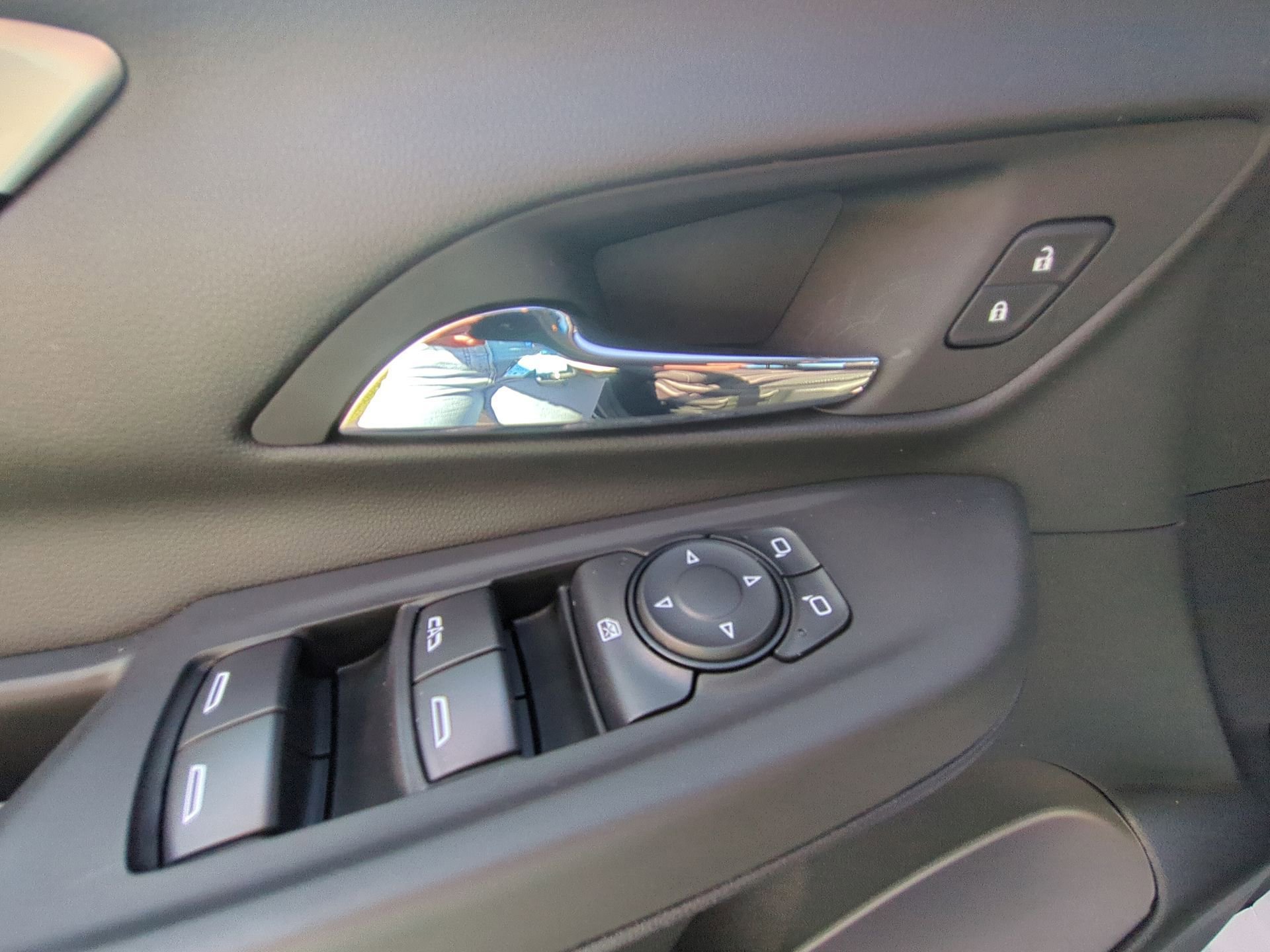 Certified 2022 Chevrolet Bolt LT image 22