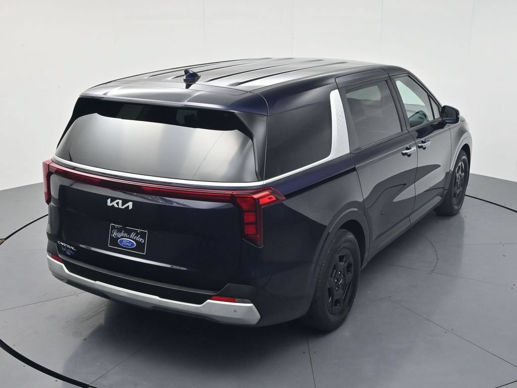 Used 2025 Kia Carnival FWD image 37