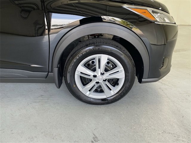 Certified 2025 Nissan Kicks Play S image 14