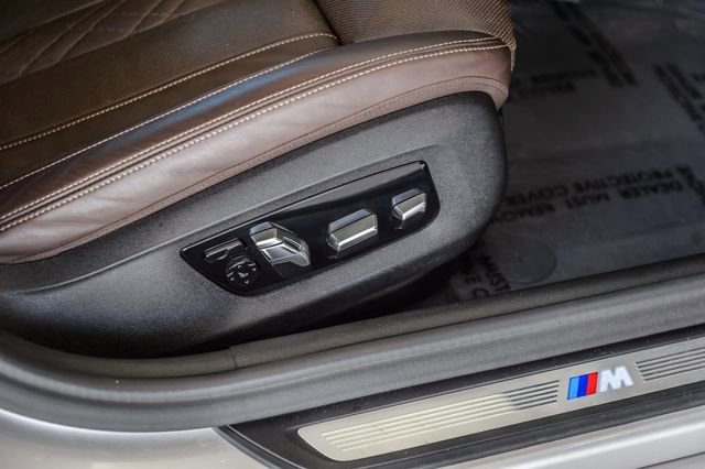 Used 2018 BMW 540i w/ M Sport Package RWD image 48