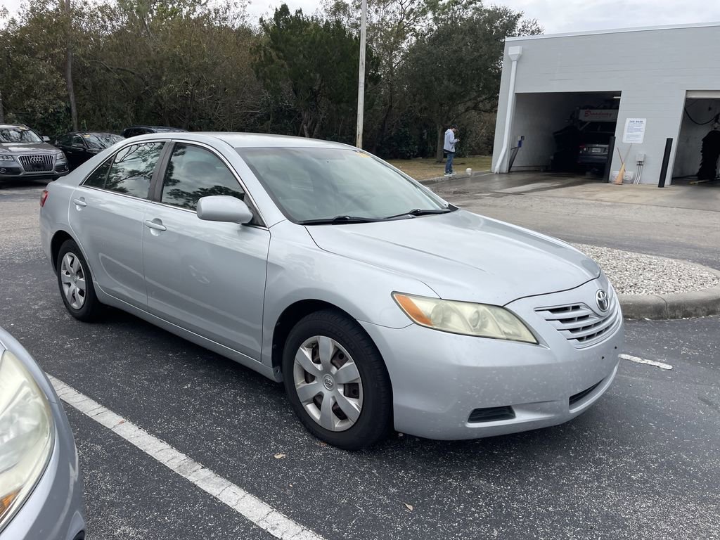 Used 2007 Toyota Camry LE image 2