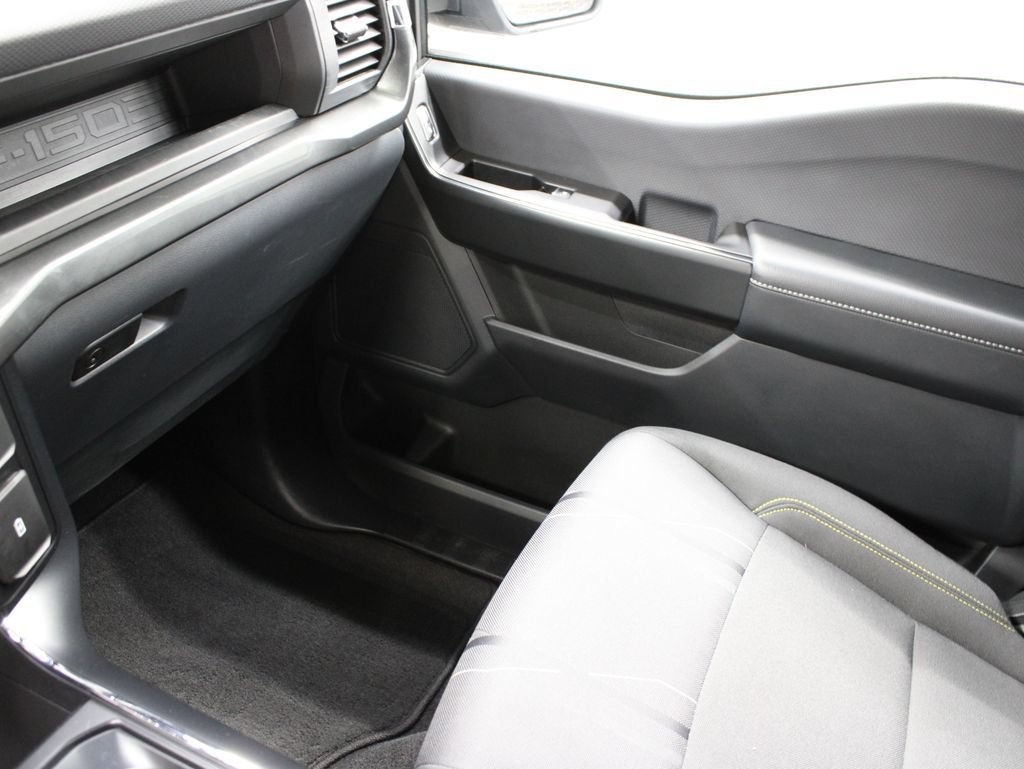 Used 2024 Ford F150 STX AWD/4WD image 29
