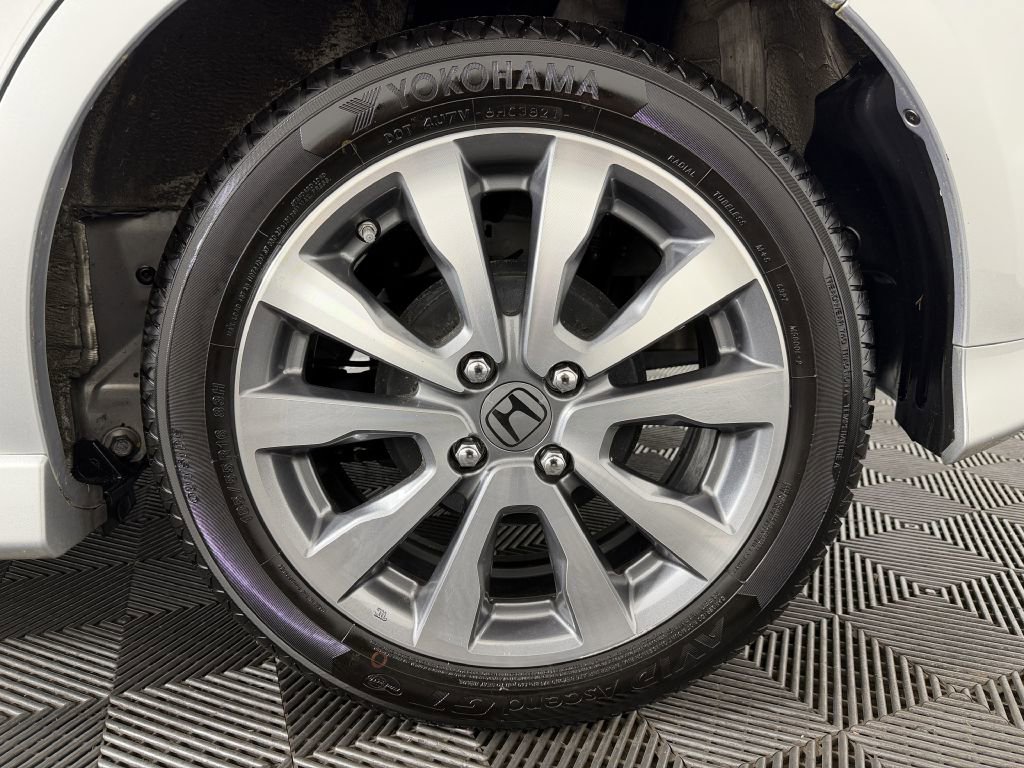 Used 2012 Honda Fit Sport image 32