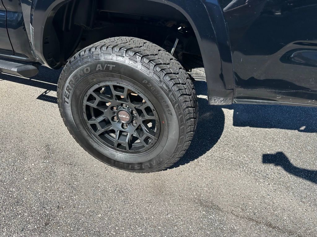 Used 2019 Toyota Tacoma 2WD Double Cab image 9