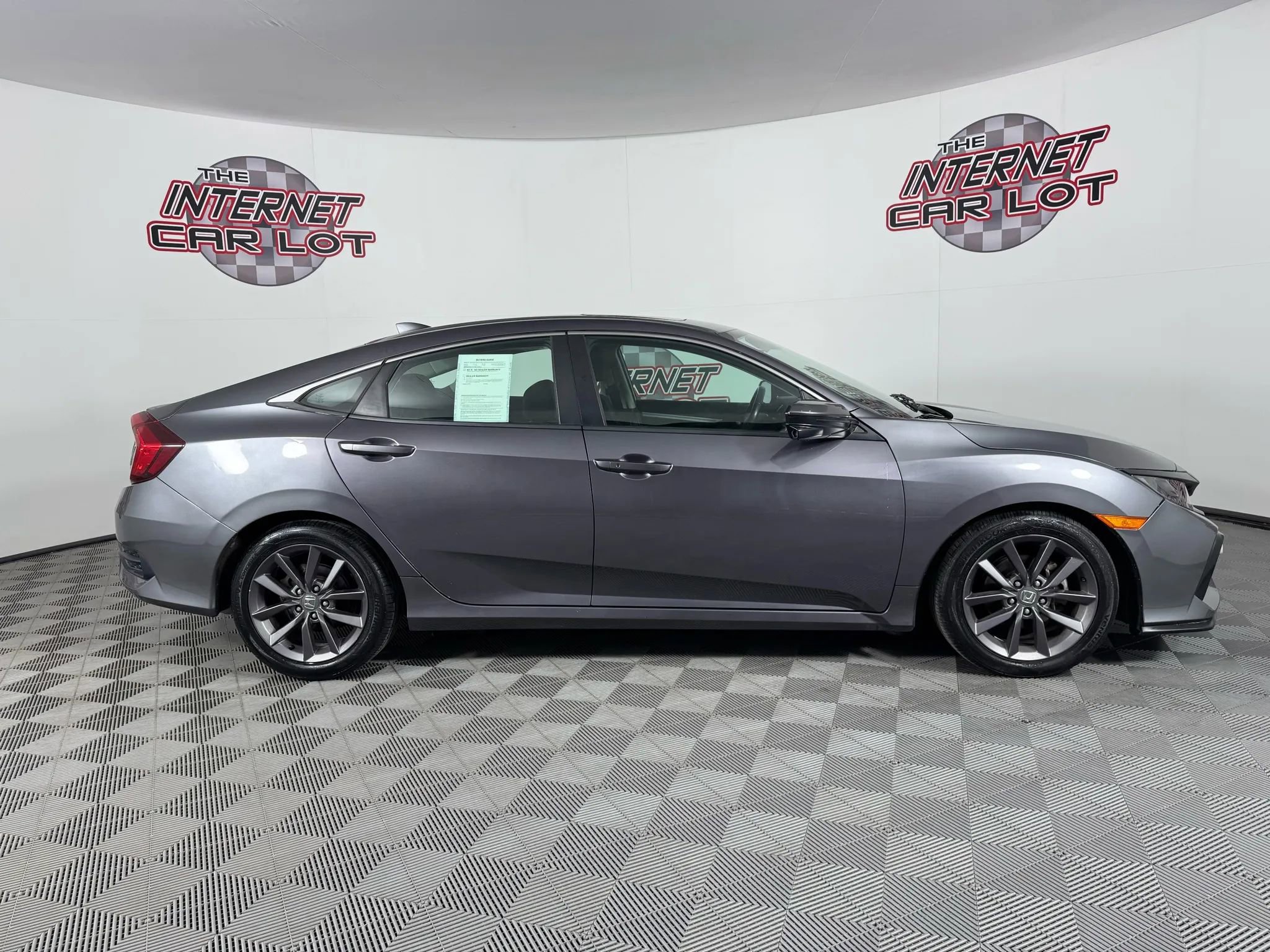 Used 2020 Honda Civic EX image 8