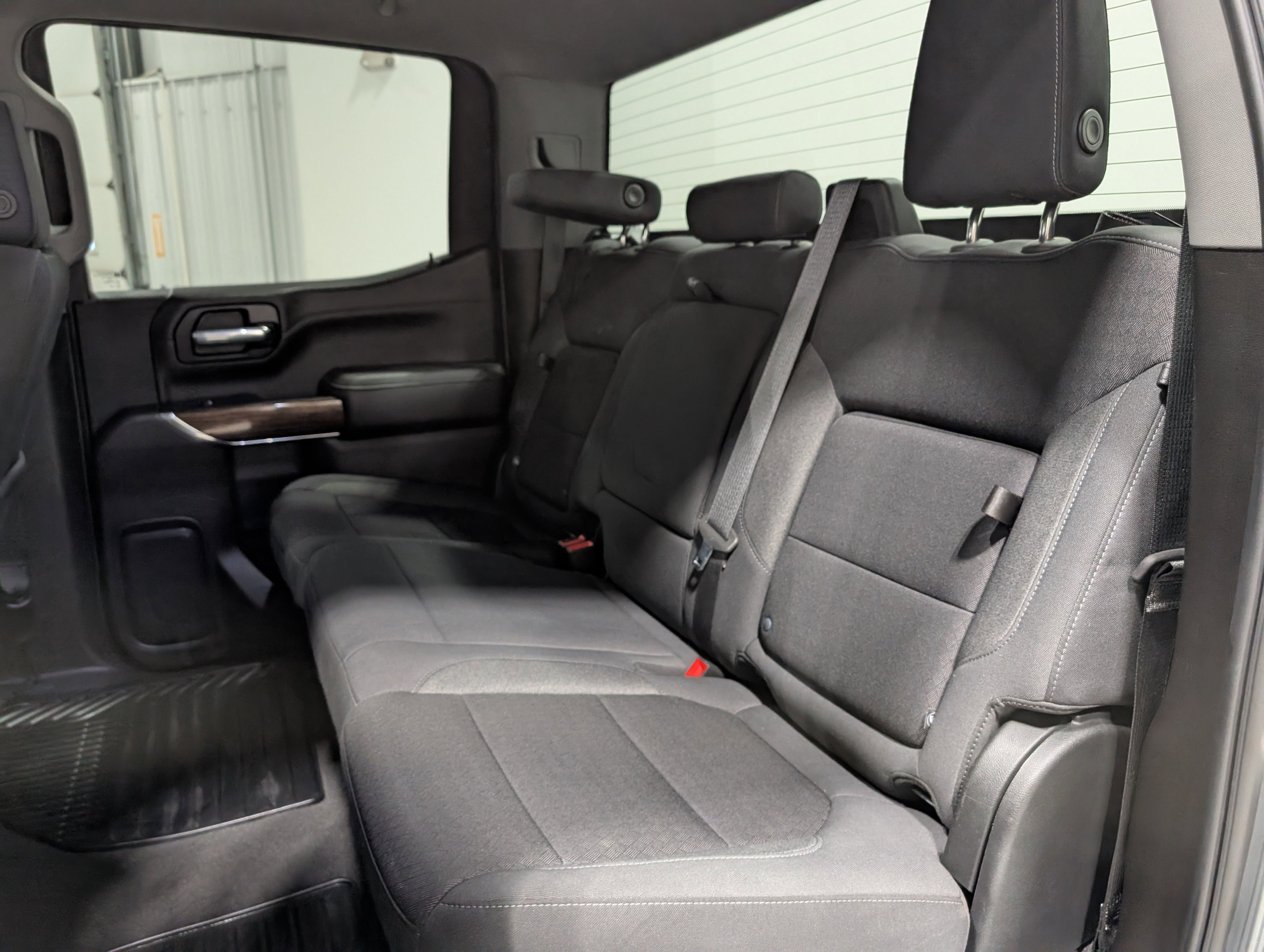 Used 2021 GMC Sierra 1500 Elevation image 18