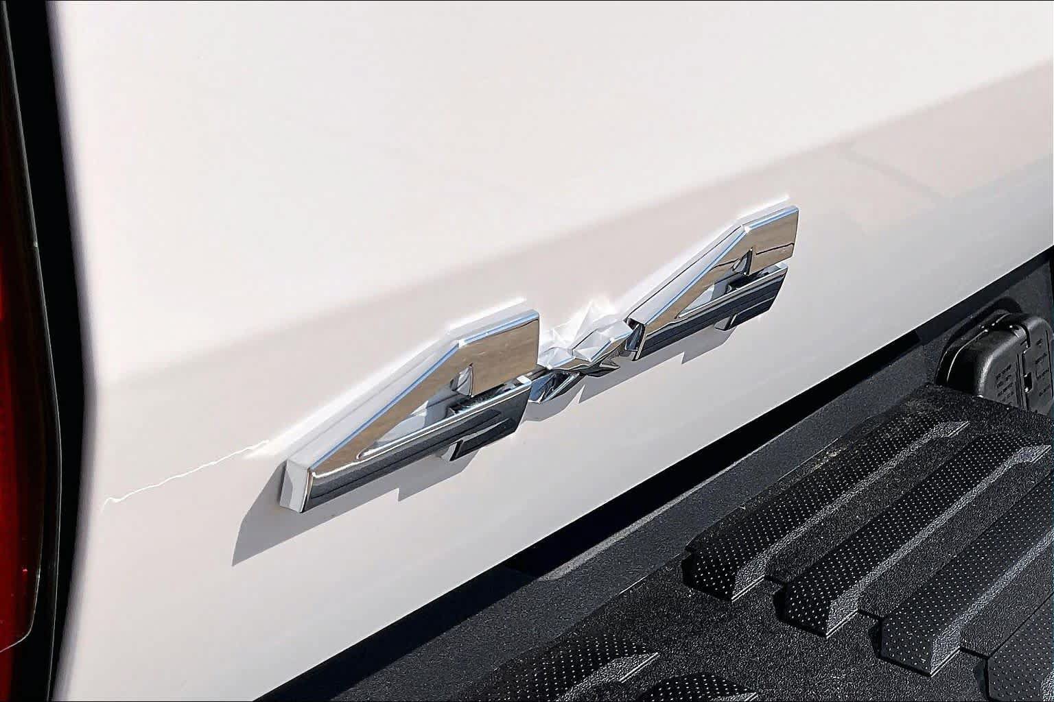 New 2026 Toyota Tundra Limited AWD/4WD image 15