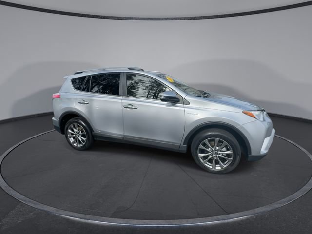 Used 2018 Toyota RAV4 Limited image 17