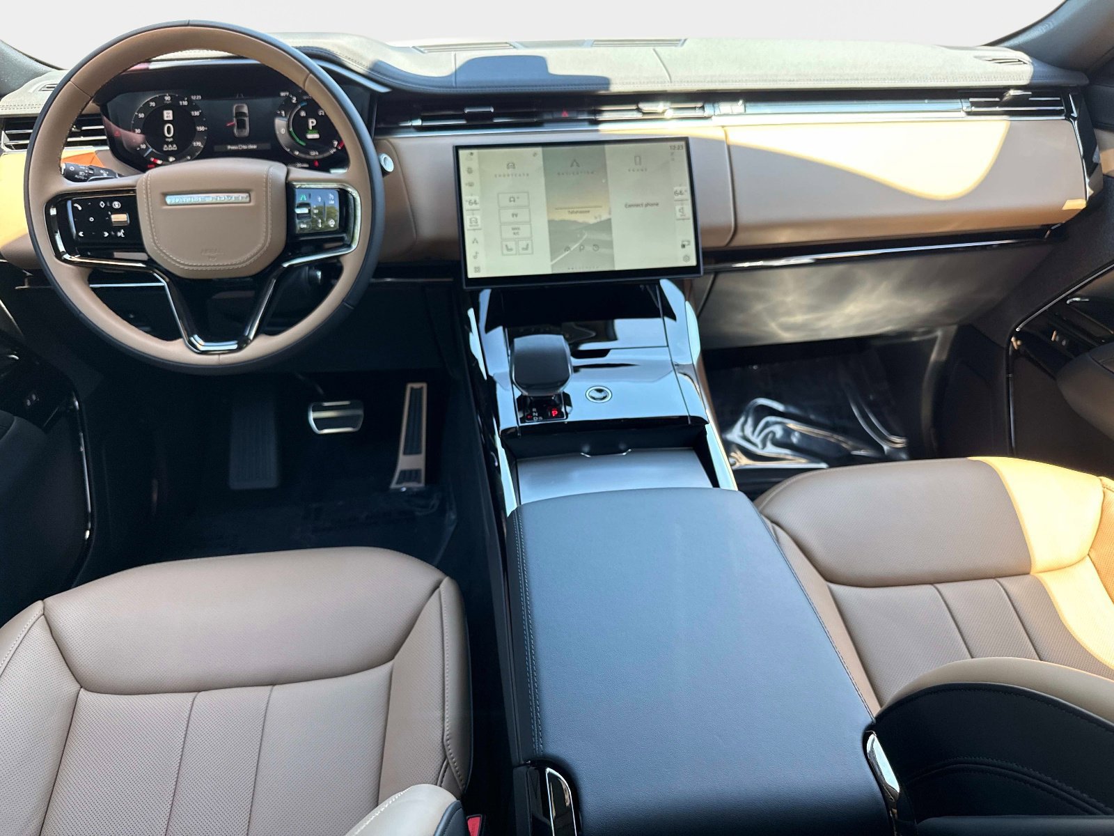New 2026 Land Rover Range Rover Sport Dynamic SE AWD/4WD image 17