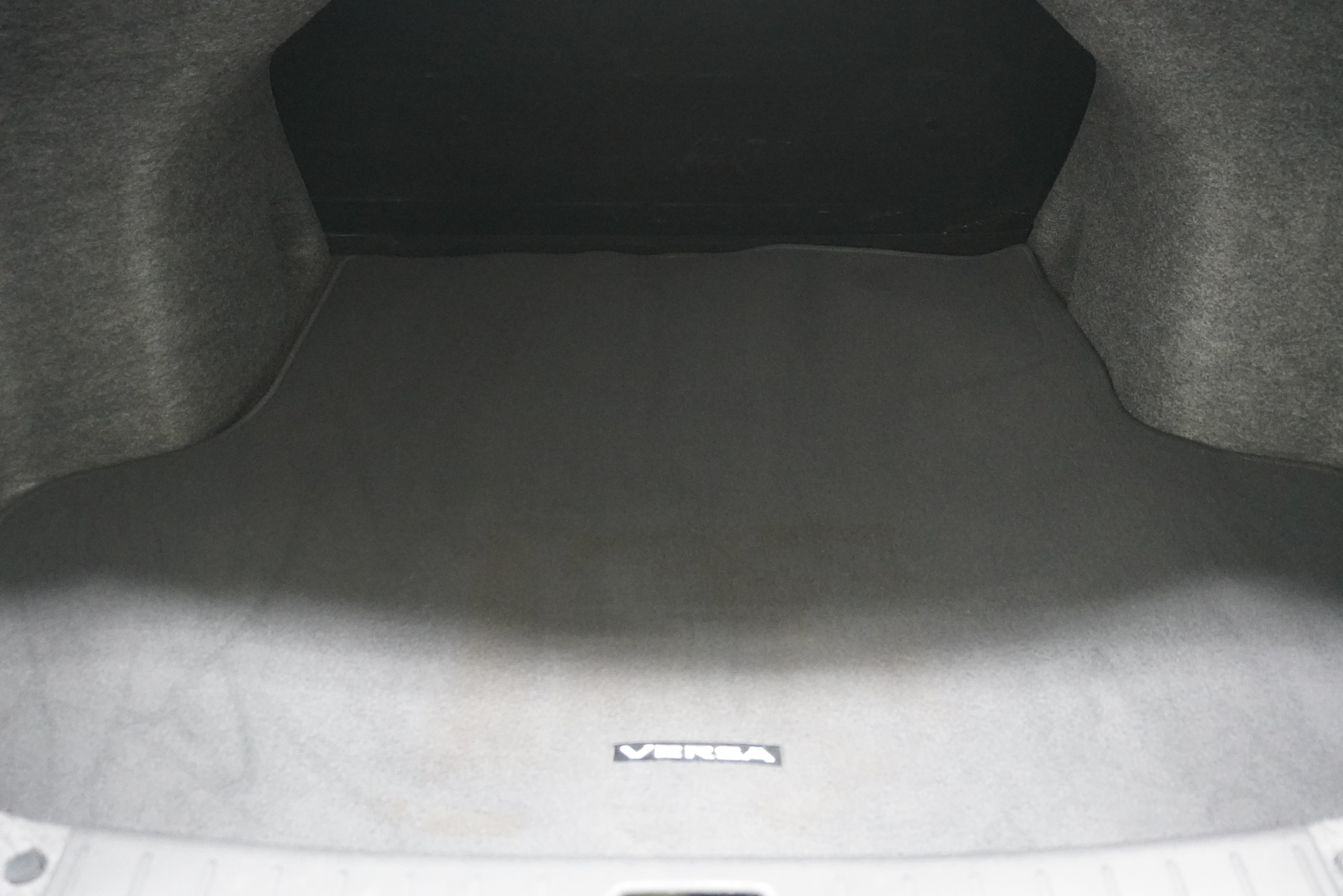 Used 2019 Nissan Versa S FWD image 23