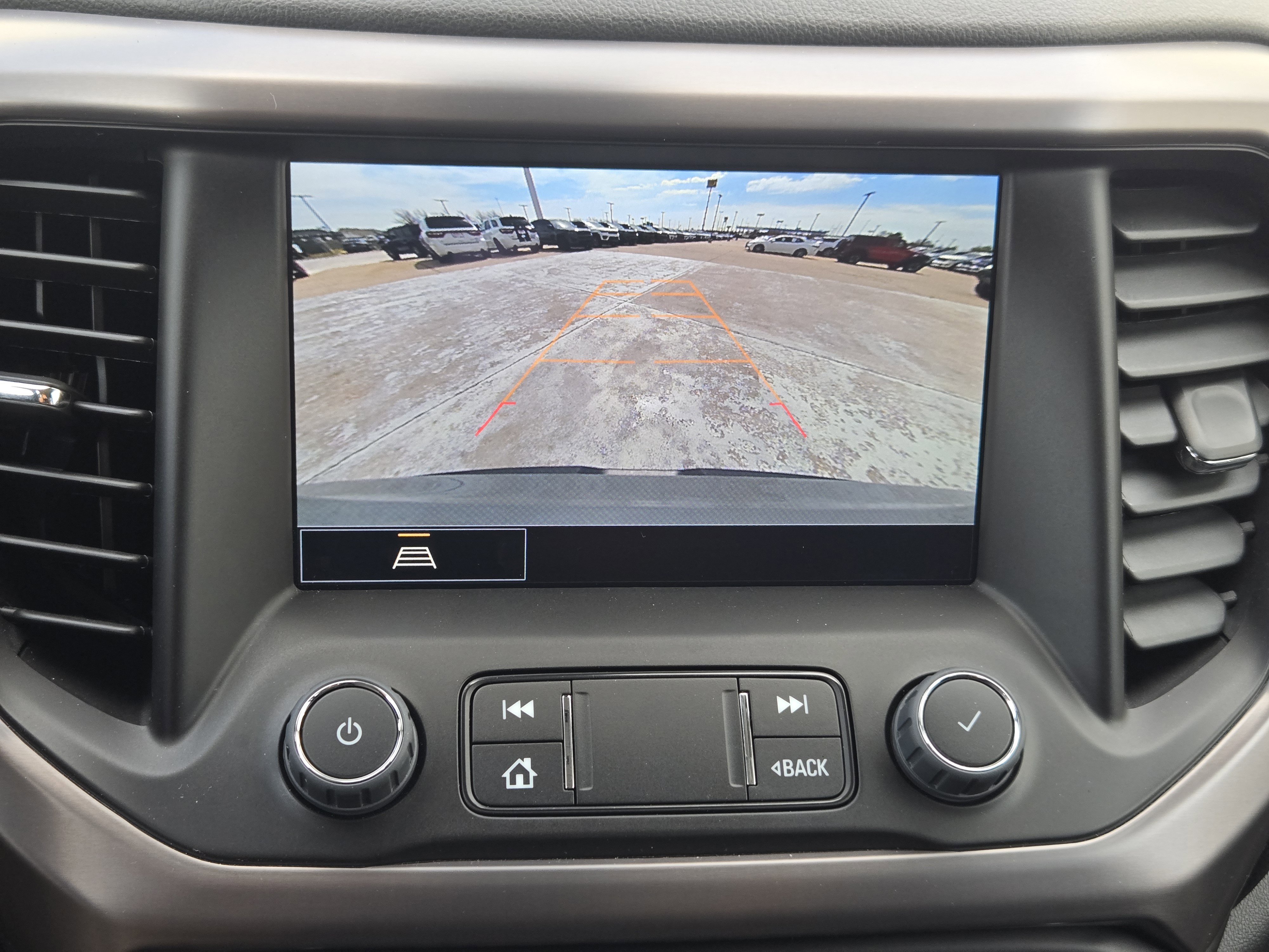 Used 2023 GMC Acadia AT4 w/ Preferred Package image 21