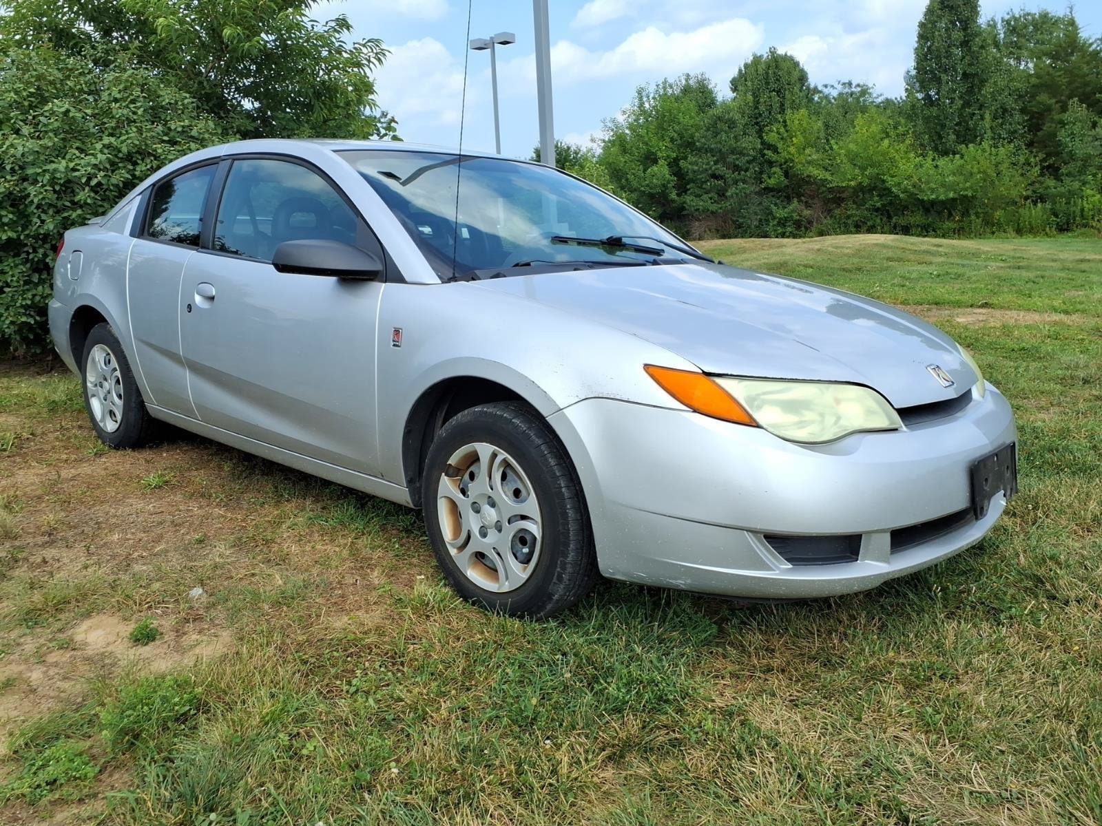 Used 2004 Saturn ION Level 2 w/ Power Pkg FWD image 1