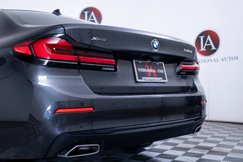 Used 2021 BMW 540i xDrive w/ Luxury Seating Package AWD/4WD image 9