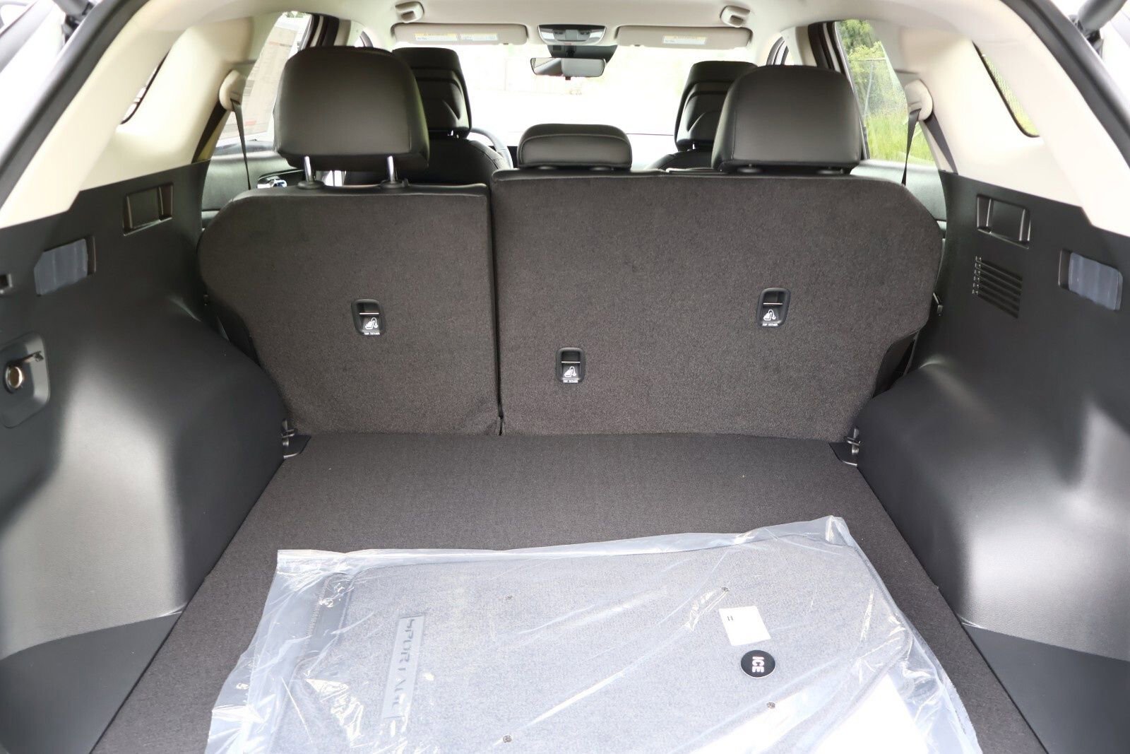 Used 2026 Kia Sportage EX image 18