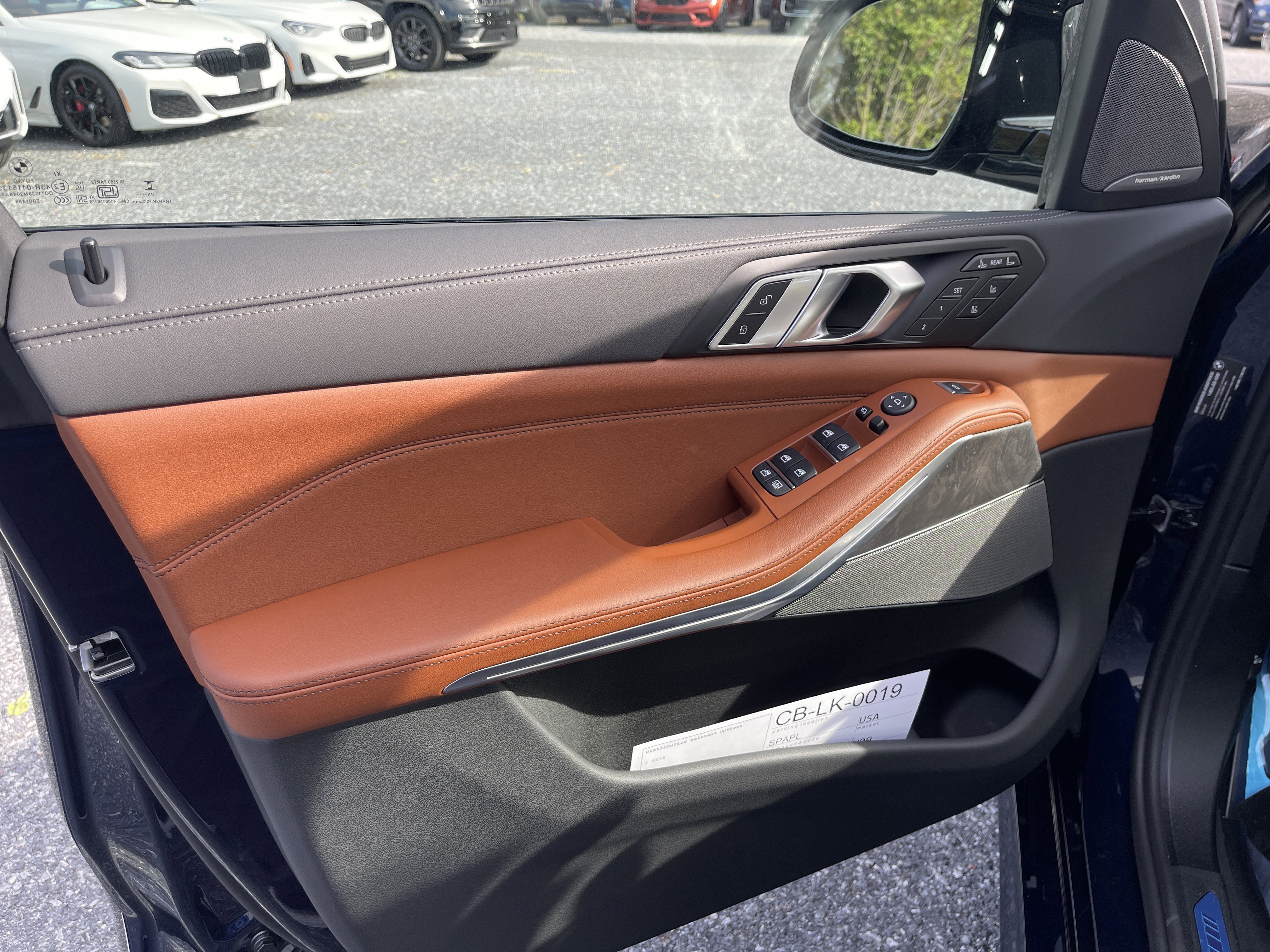 New 2026 BMW X7 M60i image 9