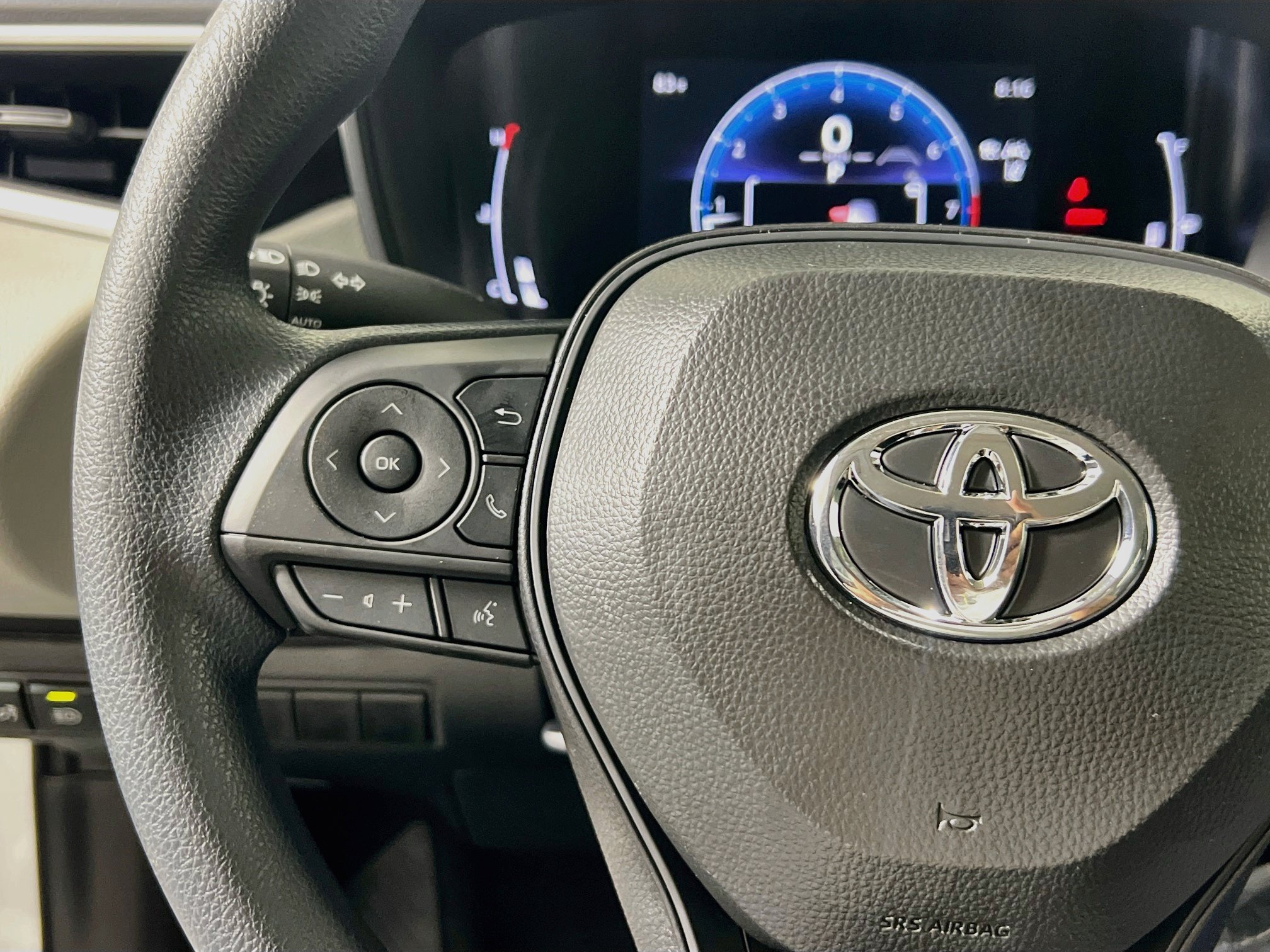 New 2027 Toyota Corolla LE FWD image 17