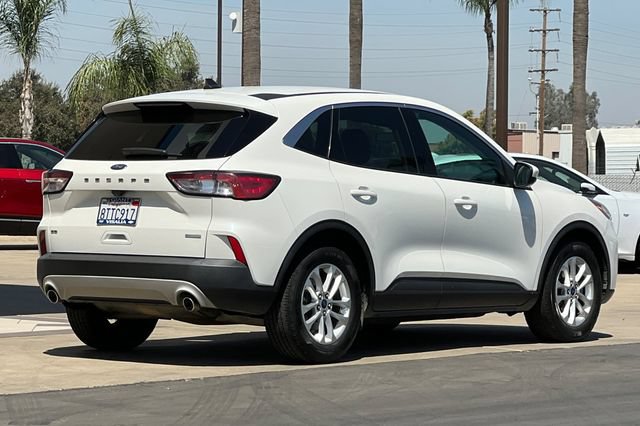 Used 2020 Ford Escape SE FWD image 4
