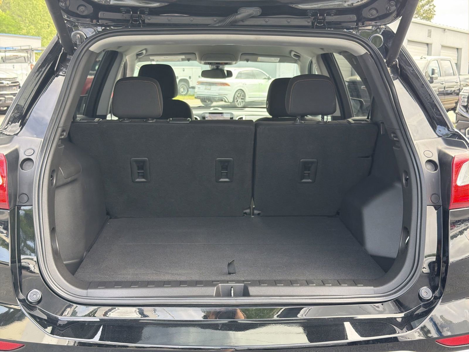 Used 2021 Chevrolet Equinox LT AWD/4WD image 31