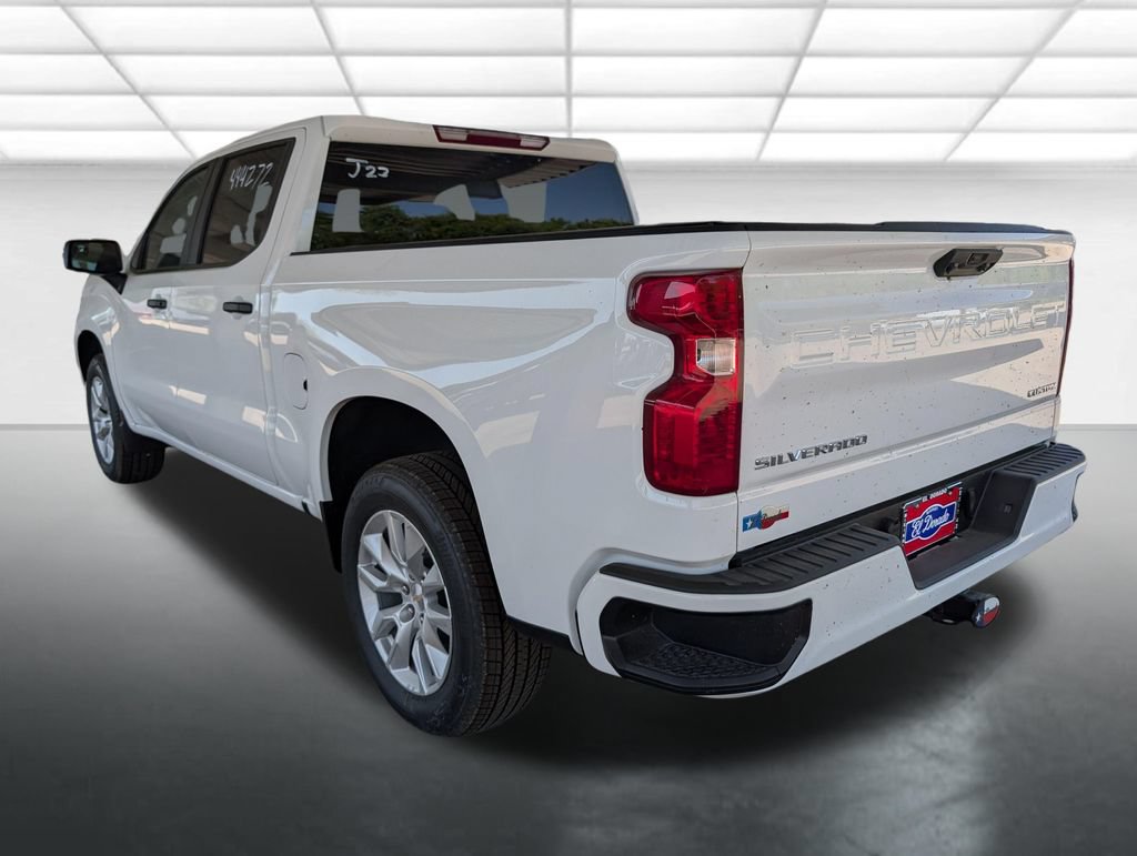 New 2026 Chevrolet Silverado 1500 Custom RWD image 2