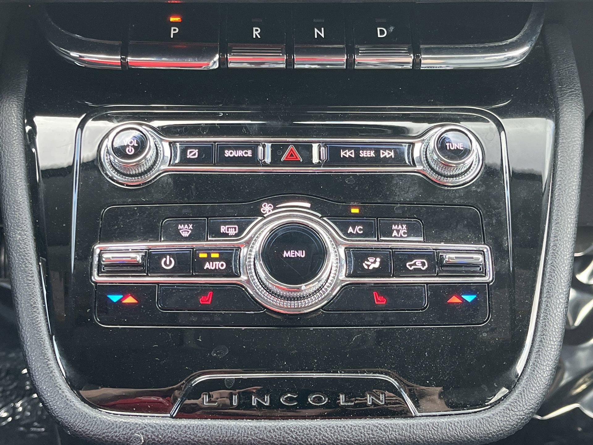 Used 2022 Lincoln Corsair FWD image 6