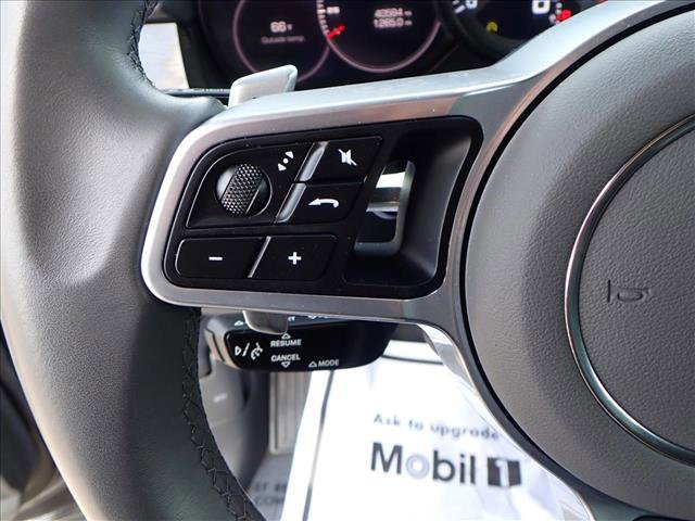 Used 2021 Porsche Cayenne Coupe image 17