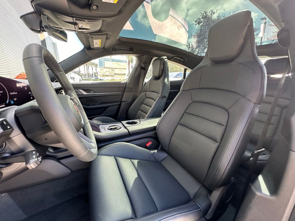 Used 2025 Porsche Taycan 4S image 5