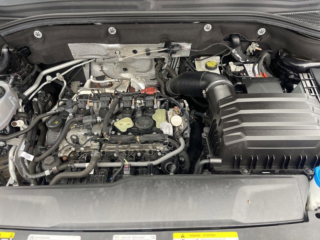 Used 2025 Volkswagen Atlas SE image 31