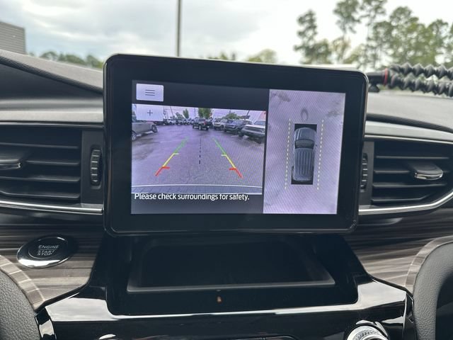 Used 2022 Ford Explorer Limited w/ Equipment Group 301A RWD image 18