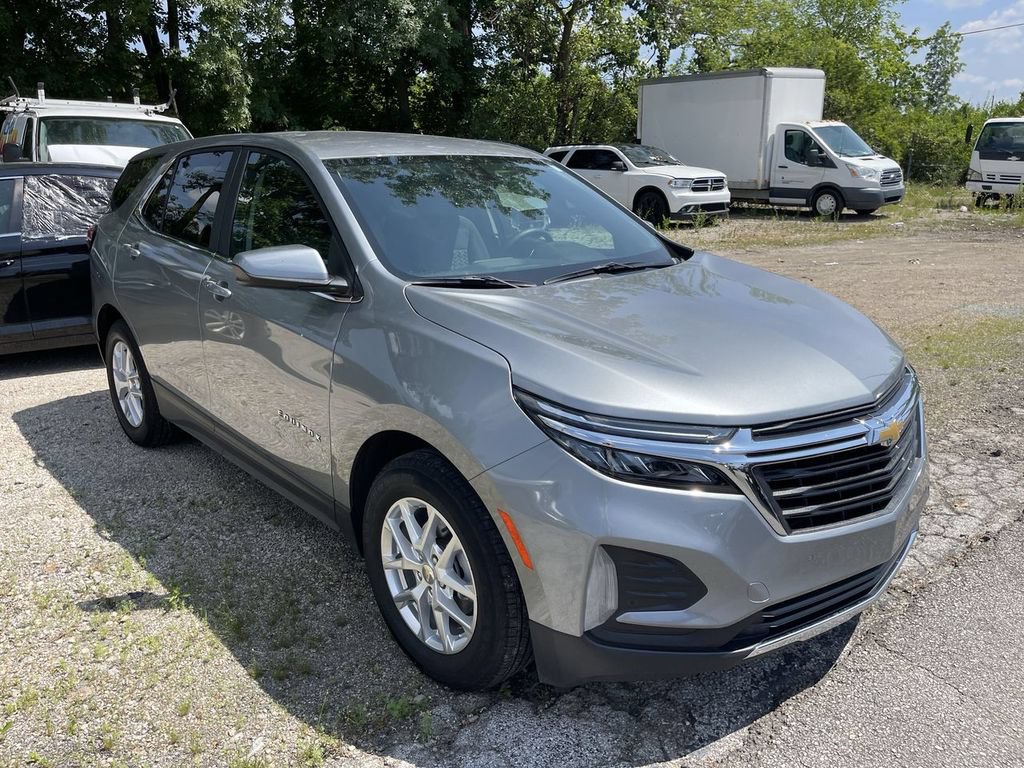Used 2024 Chevrolet Equinox LT FWD image 12