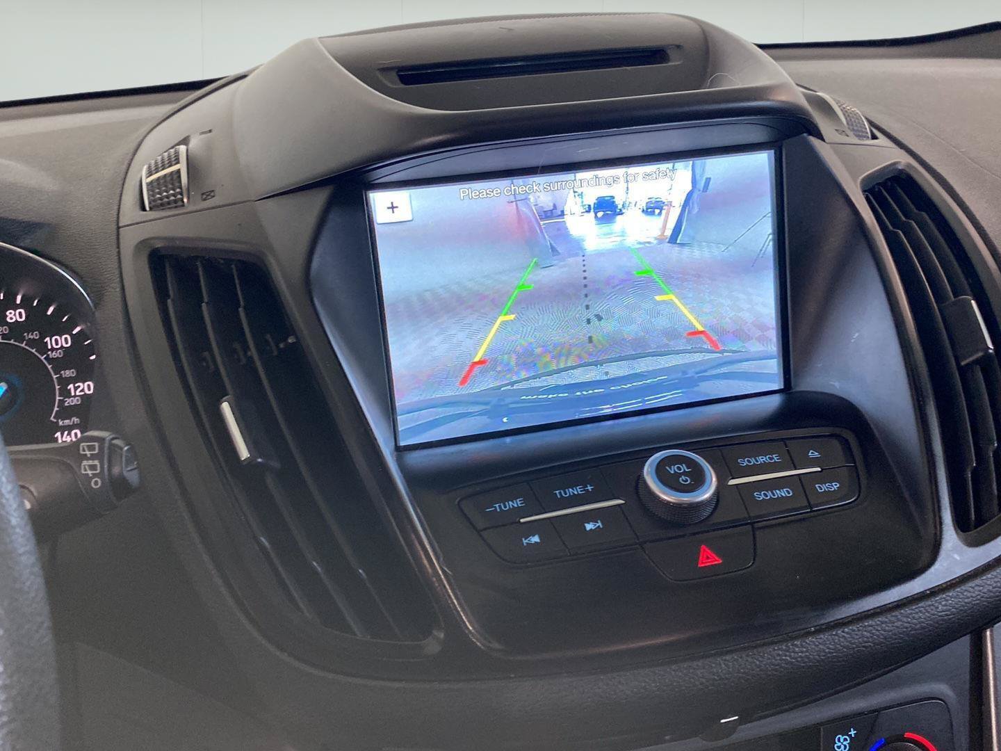 Used 2018 Ford Escape SE w/ SE Sync 3 Package AWD/4WD image 20