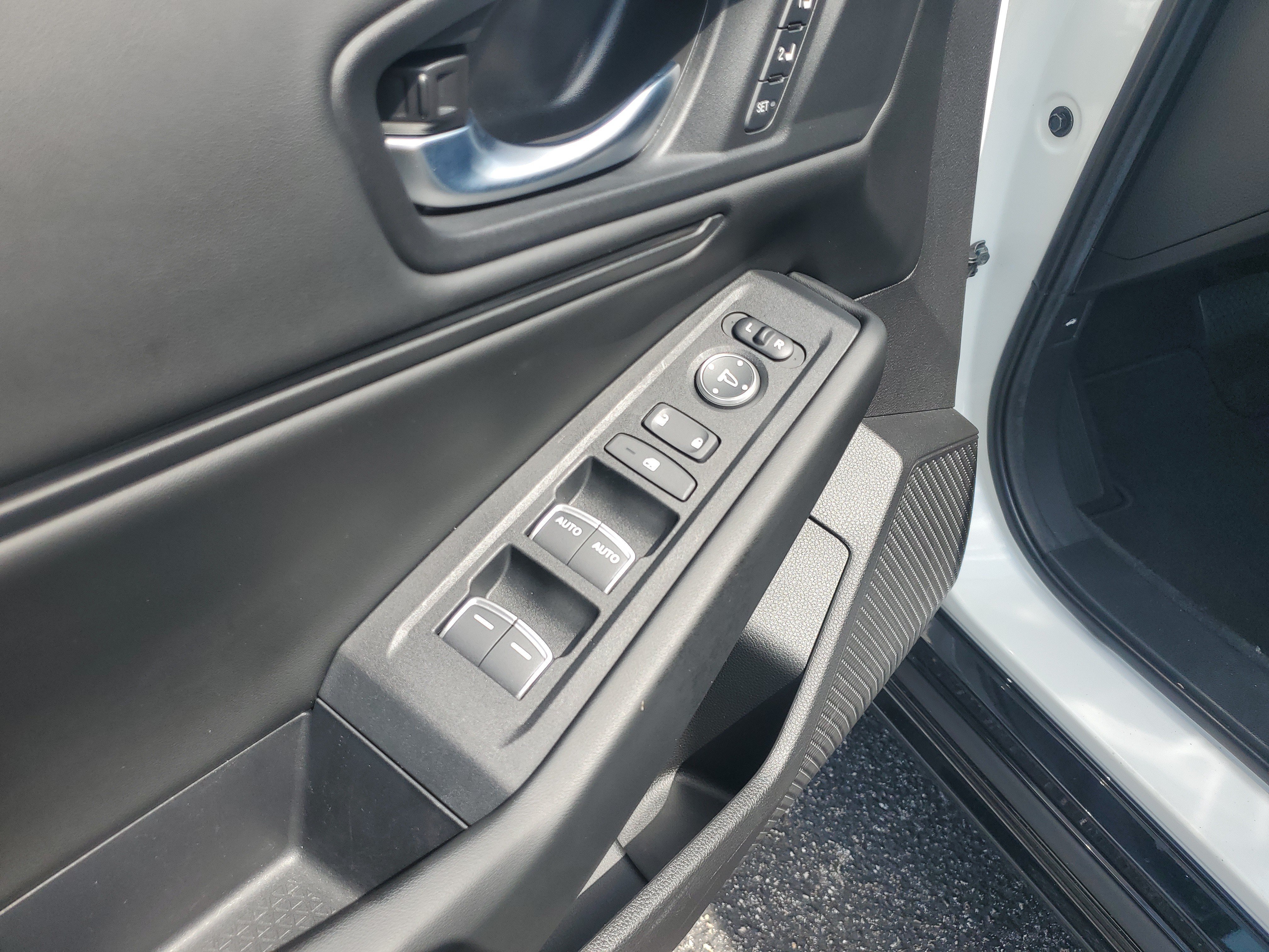 Used 2024 Honda Accord EX-L image 24