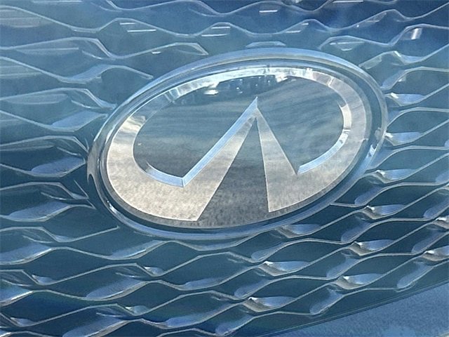 Used 2024 INFINITI QX50 Sport image 10