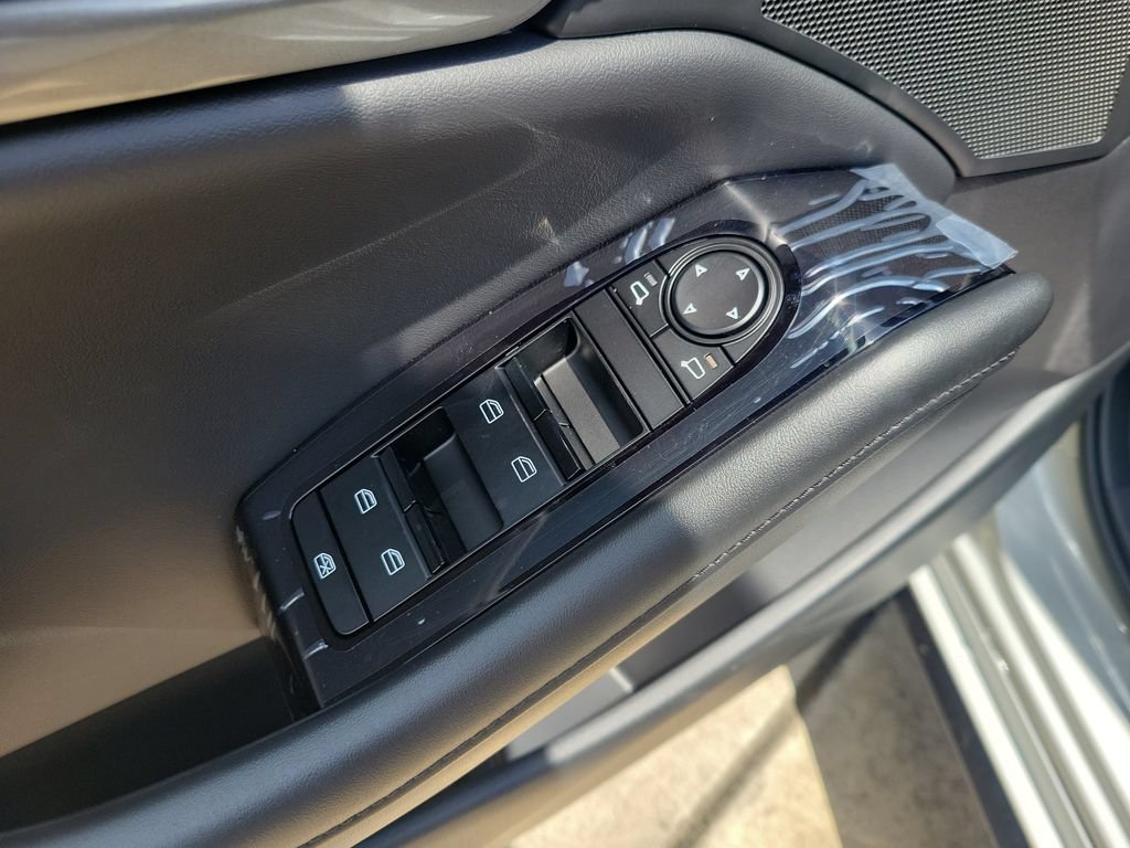 New 2026 MAZDA MAZDA3 s Sport FWD image 16
