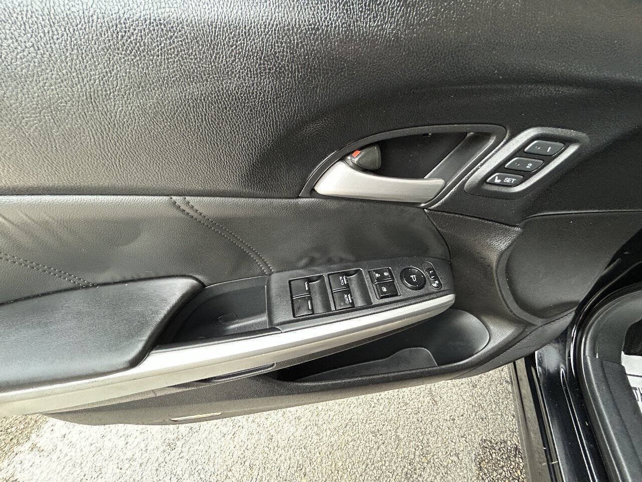 Used 2013 Honda Crosstour EX-L image 29