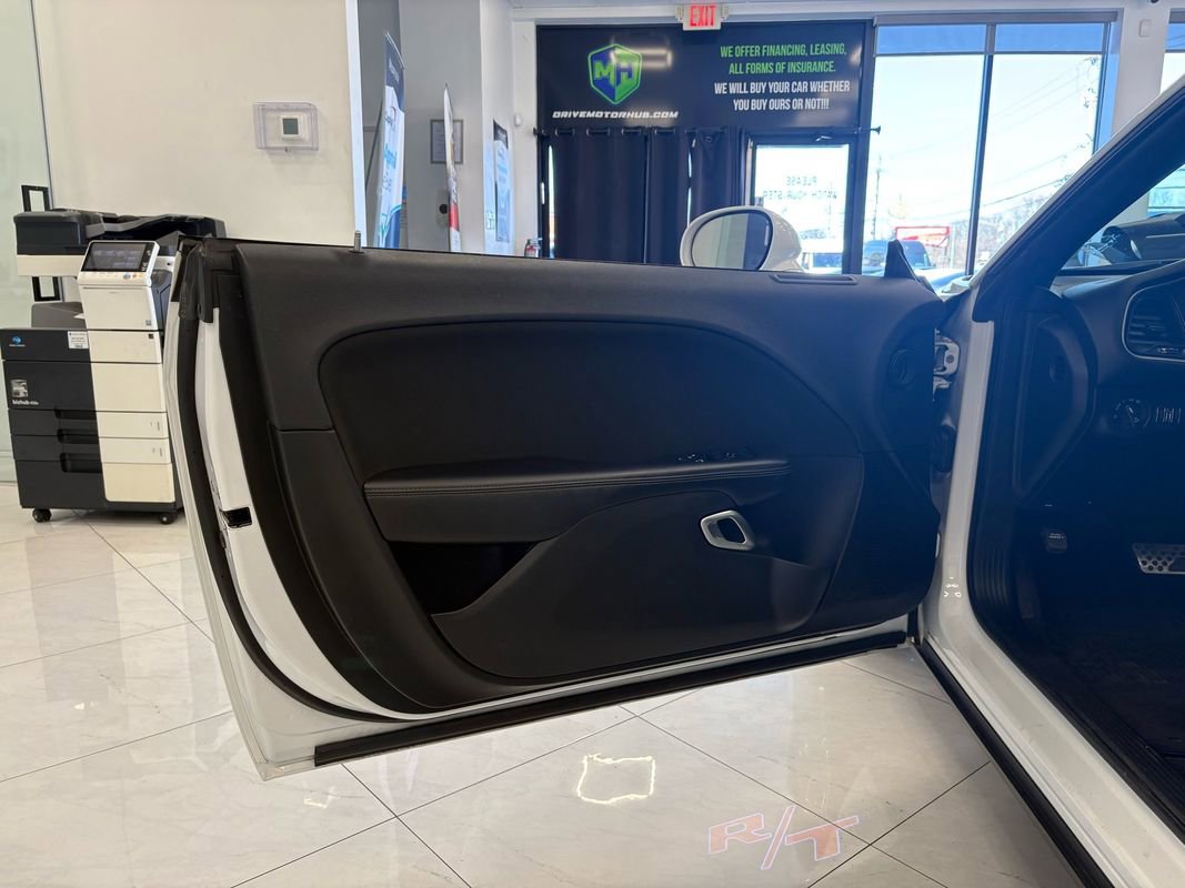 Used 2019 Dodge Challenger R/T image 33