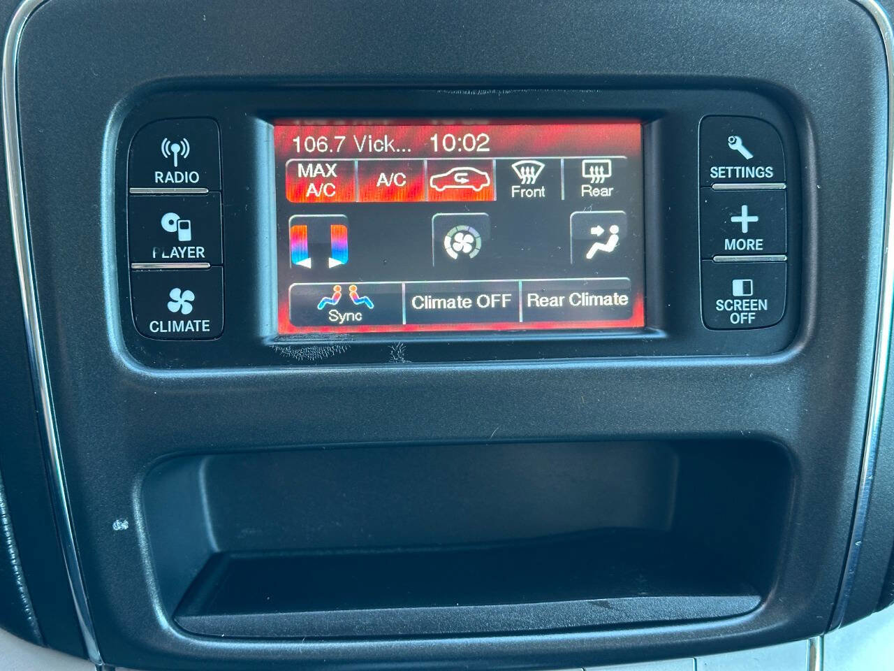 Used 2020 Dodge Journey SE w/ SE Popular Equipment Group image 39