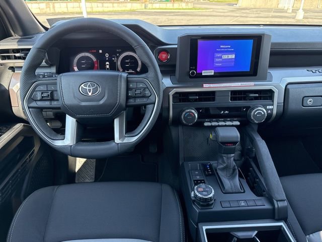 New 2026 Toyota Tacoma TRD Off-Road AWD/4WD image 17