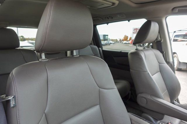 Used 2015 Honda Odyssey Touring image 15