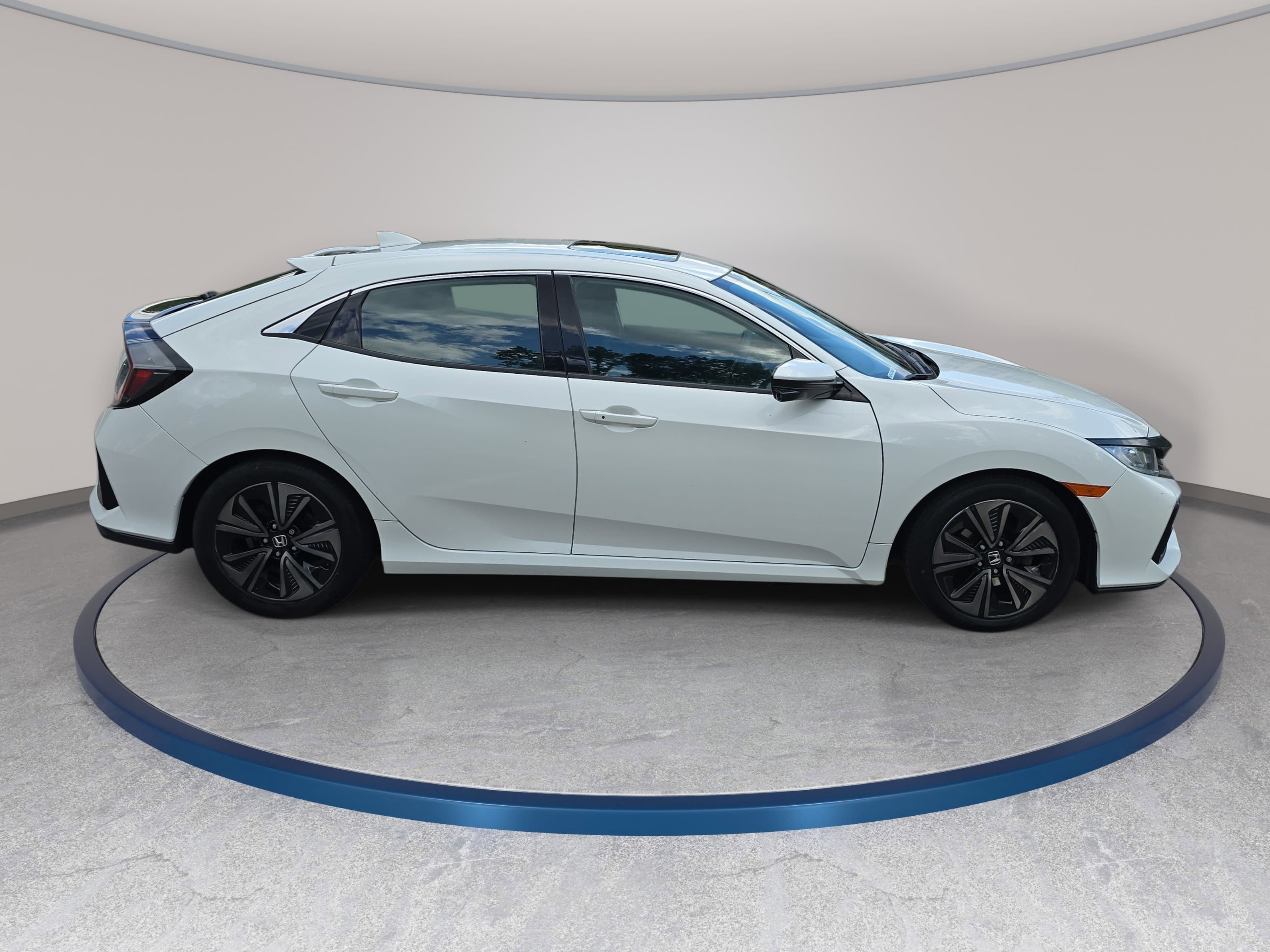 Used 2017 Honda Civic EX image 4