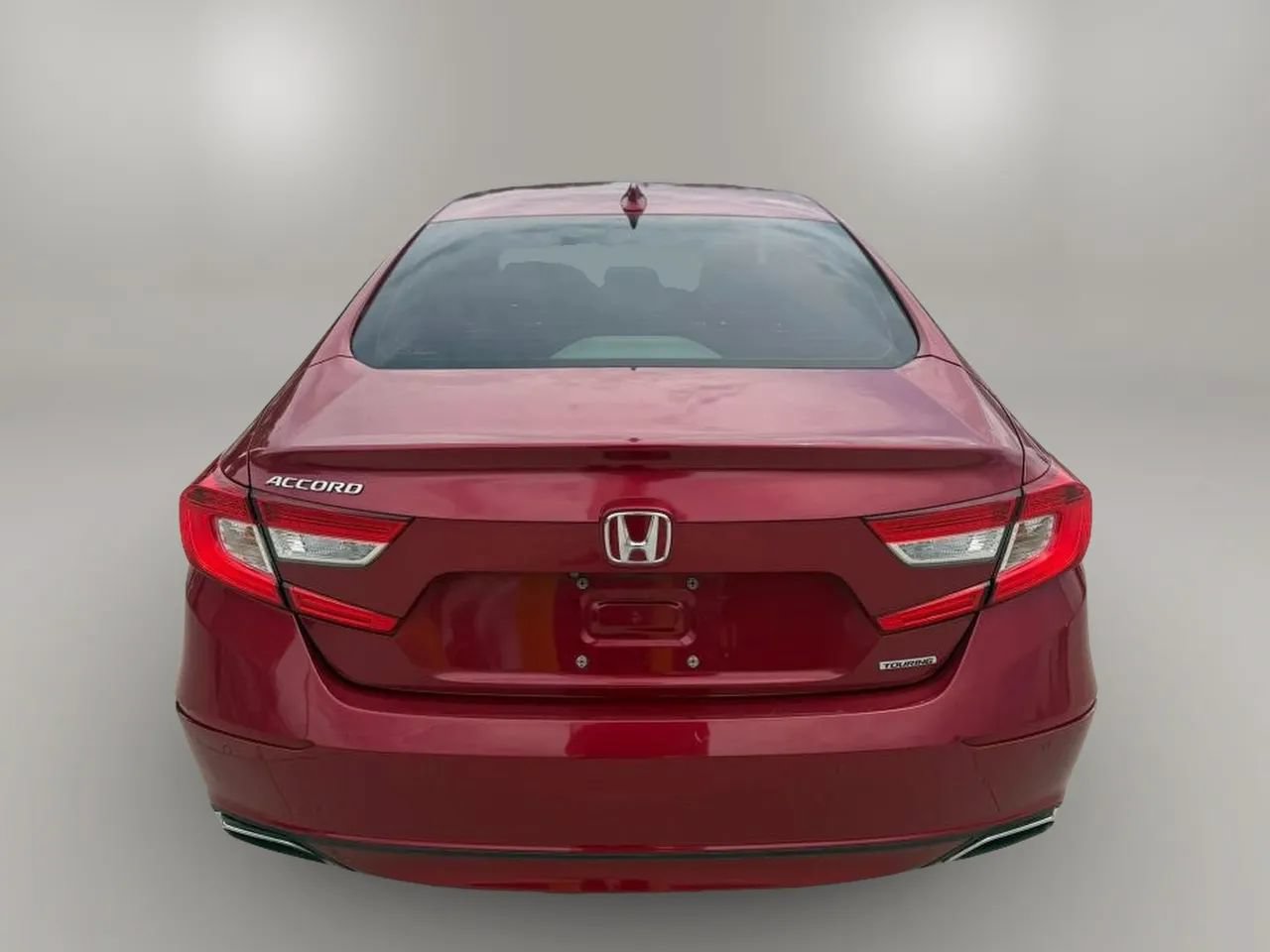 Used 2018 Honda Accord Touring image 6