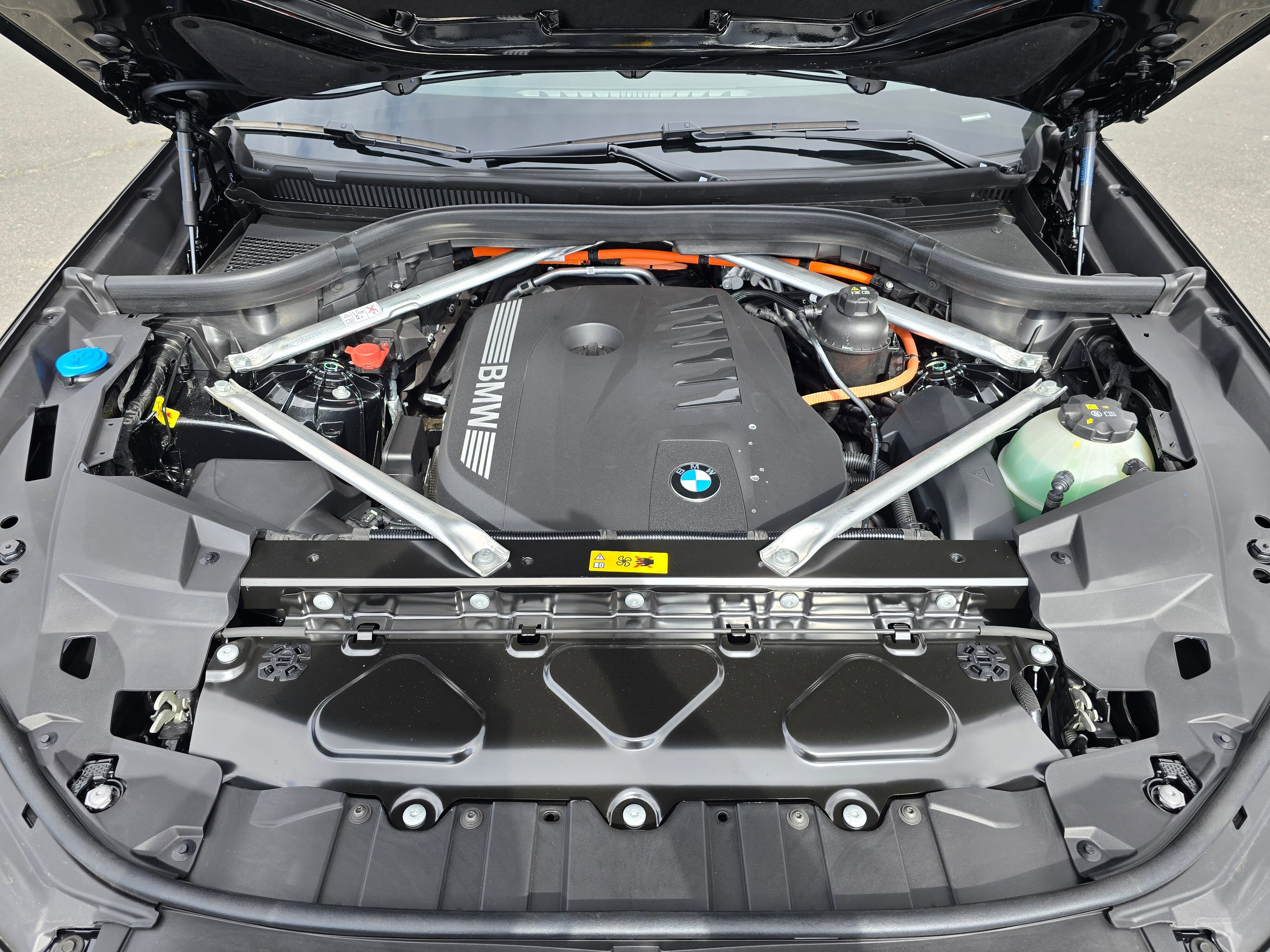 New 2026 BMW X5 xDrive50e w/ M Sport Package image 41