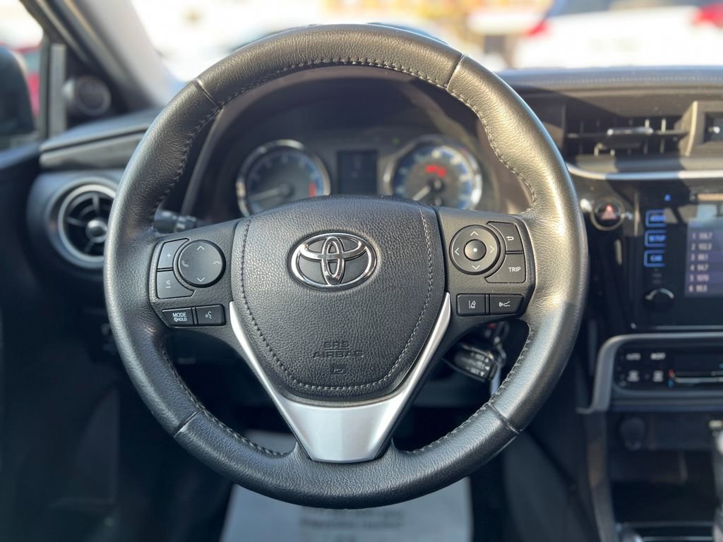 Certified 2019 Toyota Corolla SE image 29