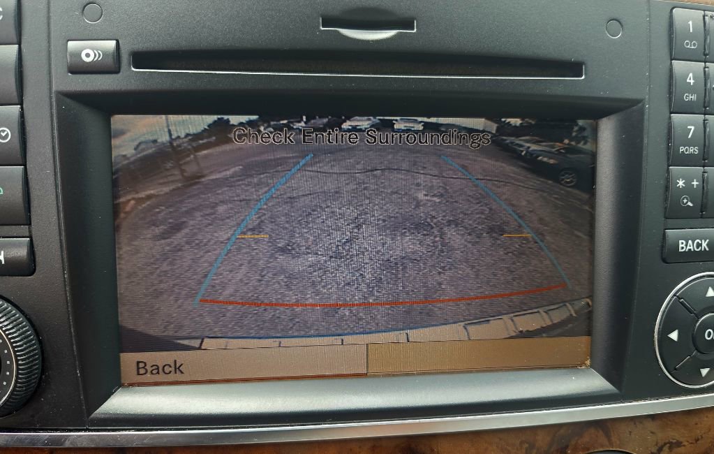 Used 2011 Mercedes-Benz R 350 4MATIC image 14