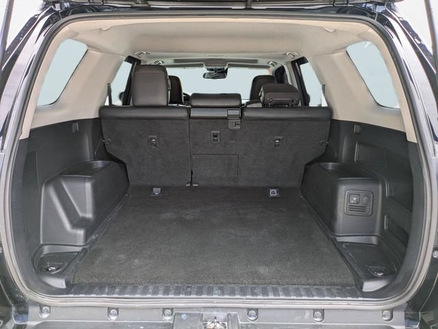 Used 2021 Toyota 4Runner Venture w/ Moonroof Package AWD/4WD image 13