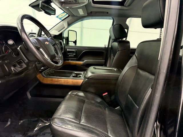 Used 2016 Chevrolet Silverado 2500 LTZ w/ Duramax Plus Package image 11